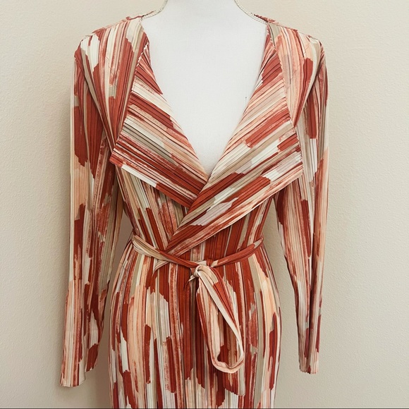 Chico’s Pleated Printed Jacket - Picture 6 of 9